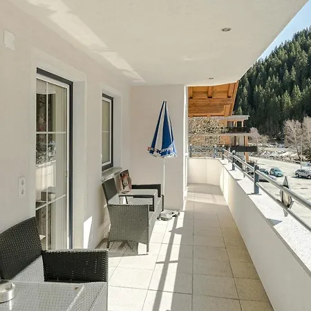 Guest house Apart Garni Astrada *