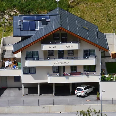 Guest house Apart Garni Astrada