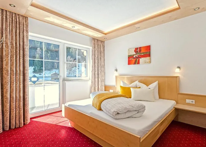 Garni Astrada Casa de hóspedes 4*