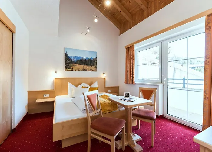 Garni Astrada 4*