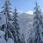 Garni Astrada