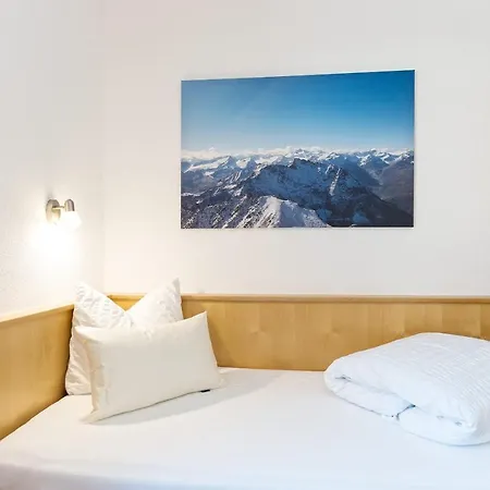 Garni Astrada 招待所 卡普尔