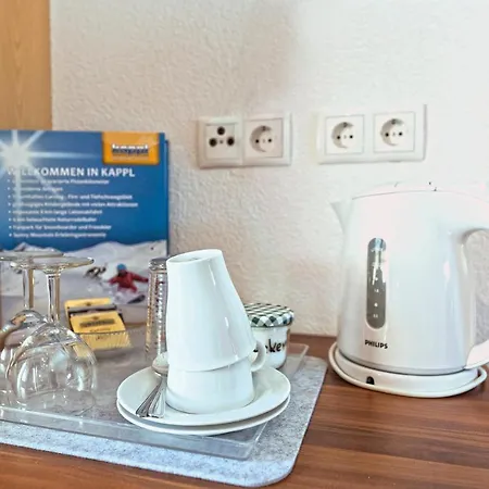 Garni Astrada 招待所