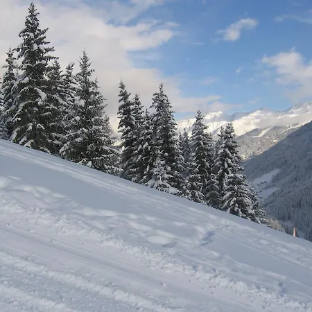 招待所 Garni Astrada 卡普尔